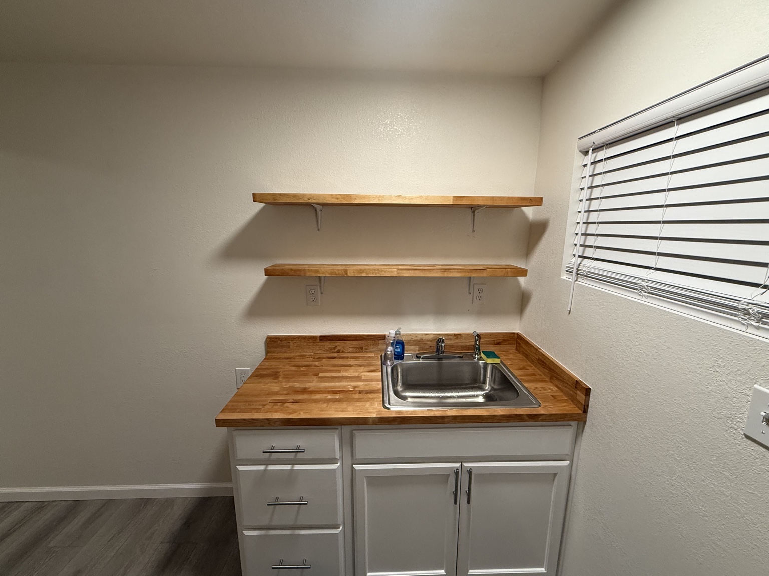 Kitchenette in completed granny unit